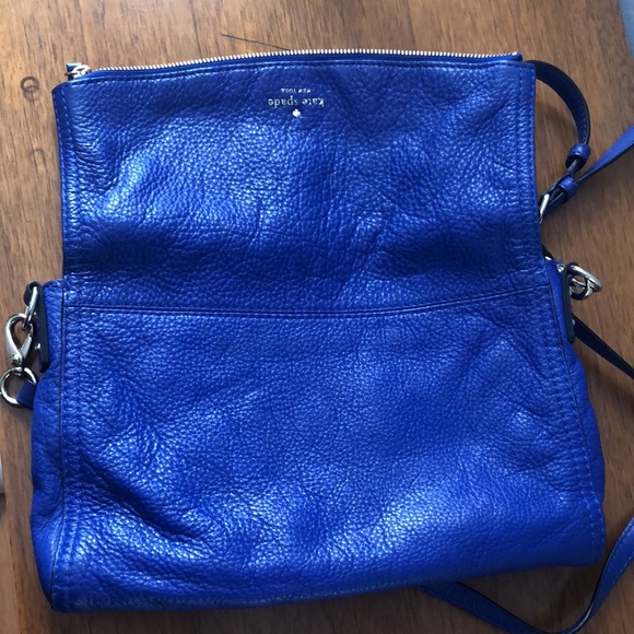 Kate Spade Cobble Hill Crossbody Purse - Picture 3 of 10